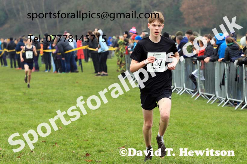 Mens Under-17s 2023 Northern Cross Country Champs., Witton Park, Blackburn. Photo: David T. Hewitson/Sports for All Pics